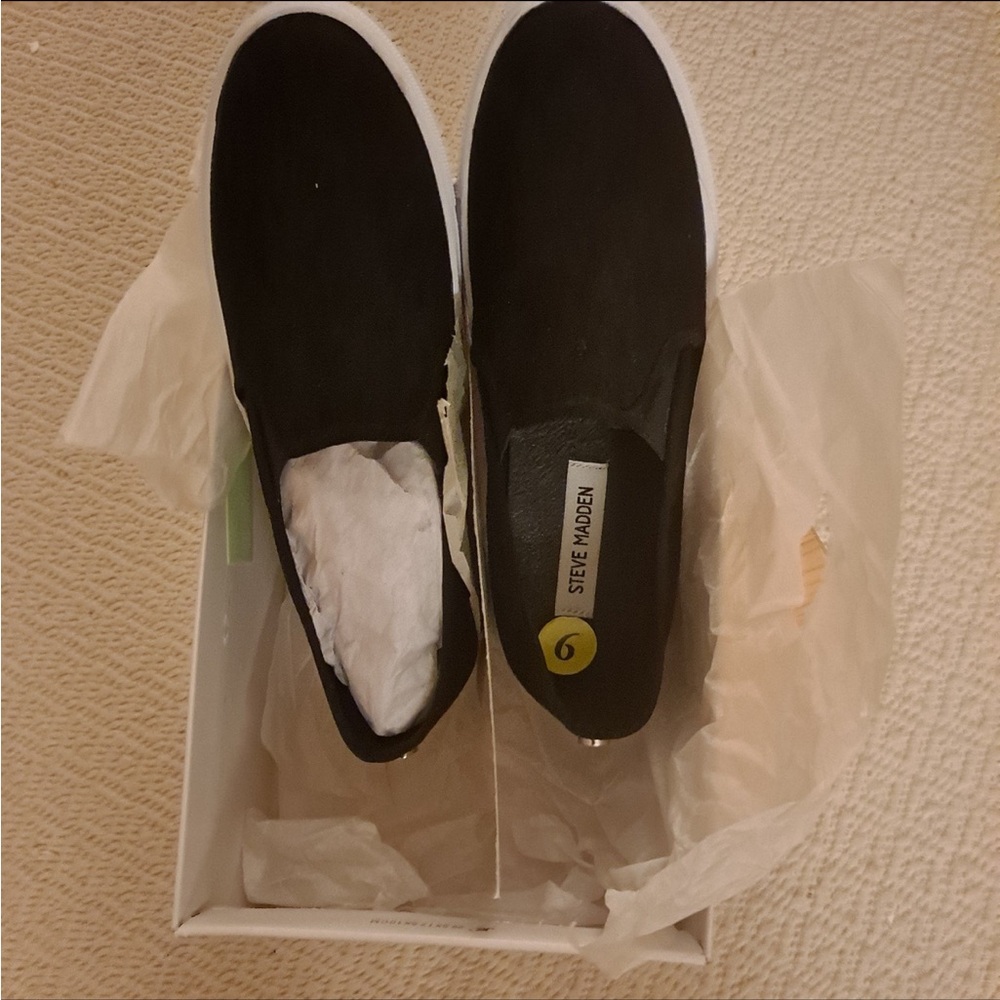 Steve Madden Black Slip-On Shoes